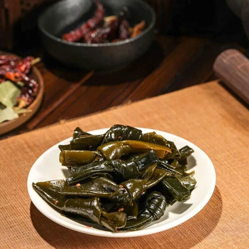 Braised Knotty Kelp